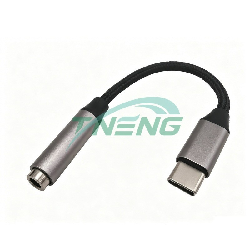 USB C TO 3.5MM F USB C TO 3.5MM F